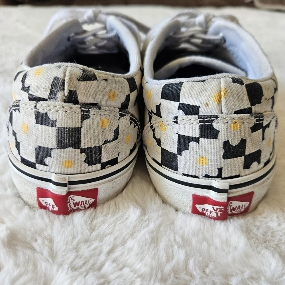 Vans Kids Doheny Flower Checkerboard‎ Sneaker Missy Sz 4 or Womens 5.5 - Picture 3 of 9